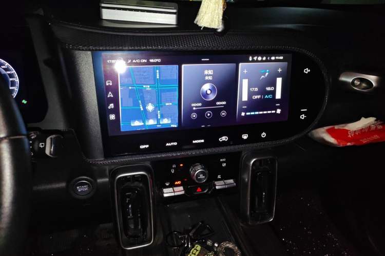 Used Haval DARGO 2021 1.5T DCT Two-Wheel Drive Border Collie Edition Audio And AC Panel