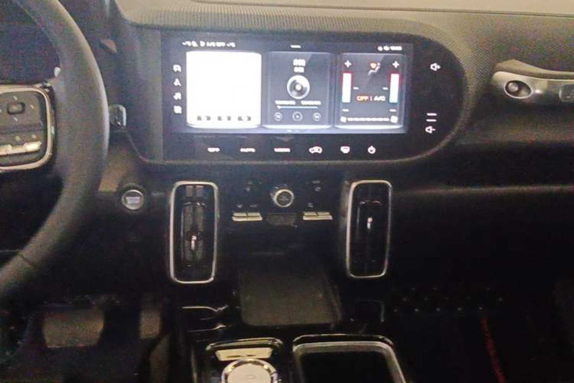 Used Haval DARGO 2021 1.5T DCT Two-Wheel Drive Border Collie Edition Audio And AC Panel