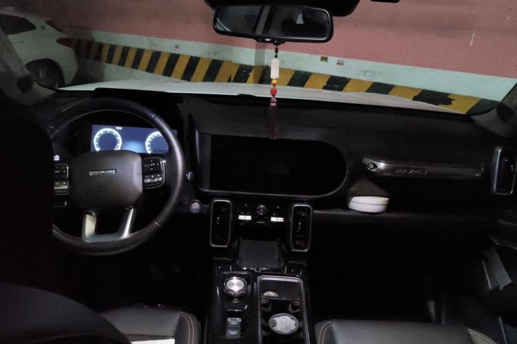 Used Haval DARGO 2021 1.5T DCT Two-Wheel Drive "Mǎquǎn" Edition Center Console