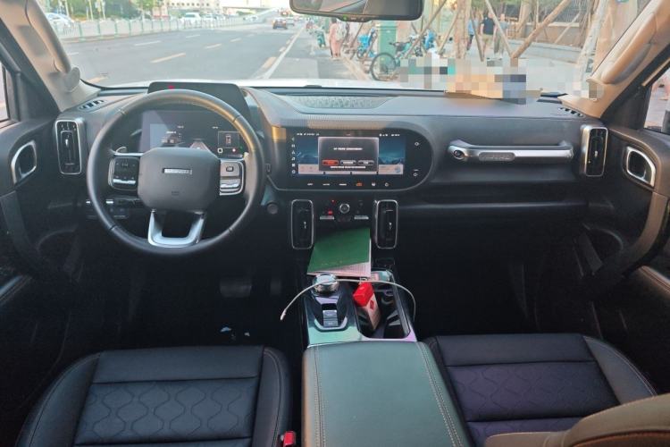 Used Haval DARGO 2021 1.5T DCT Two-Wheel Drive "Mǎquǎn" Edition Center Console