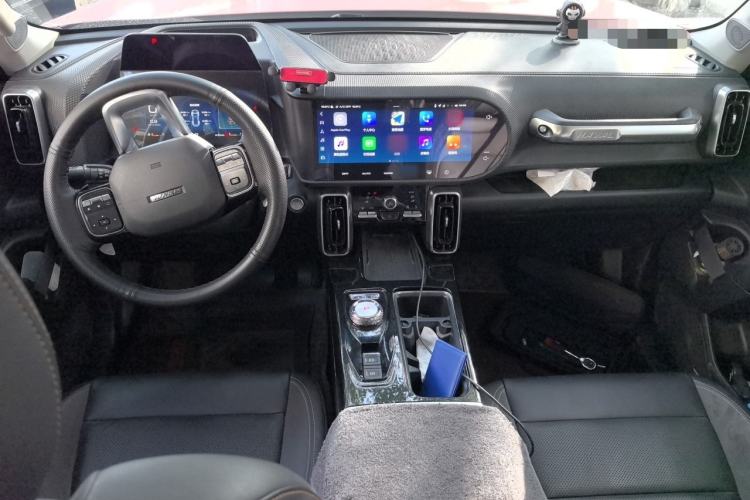 Used Haval DARGO 2021 2.0T DCT All-Wheel-Drive "Hao Tian Quan" Edition Center Console