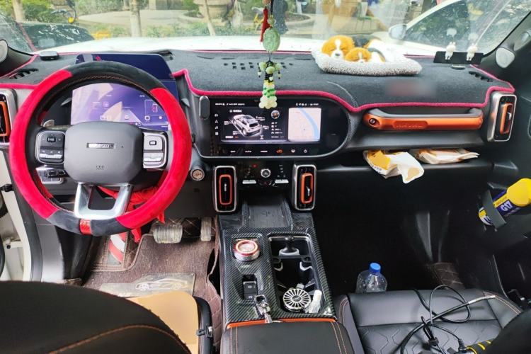 Used Haval DARGO 2021 2.0T DCT 4x4 Chinese Rural Dog Edition Center Console