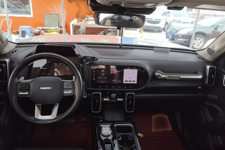 Used Haval DARGO 2021 1.5T DCT Two-Wheel Drive Border Collie Edition Center Console