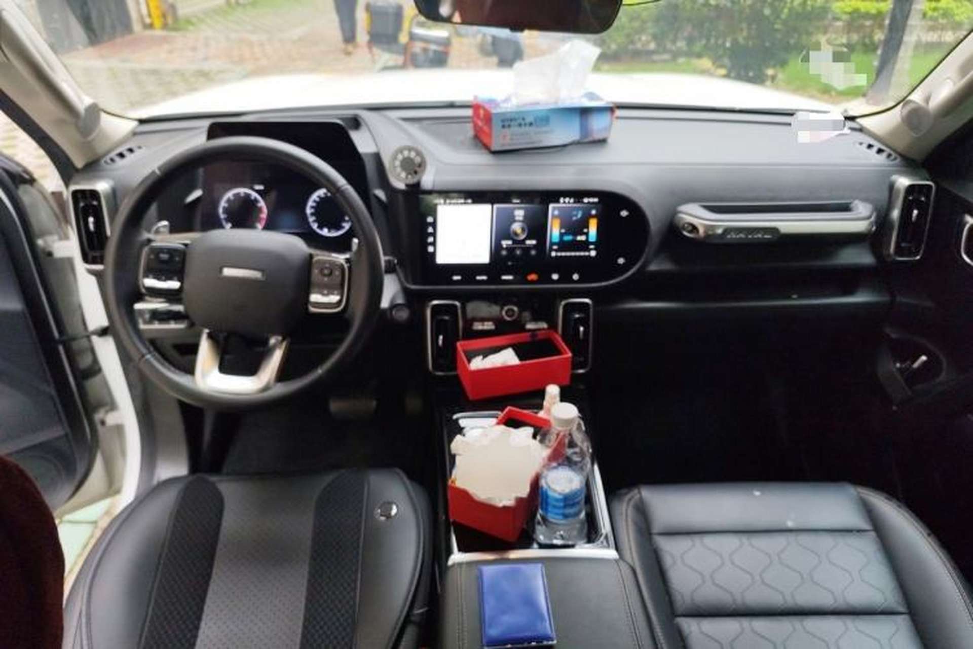 Used Haval DARGO 2021 1.5T DCT Two-Wheel Drive Border Collie - Wangcai Edition Center Console