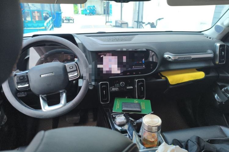 Used Haval DARGO 2021 1.5T DCT Two-Wheel Drive "Mǎquǎn" Edition Center Console