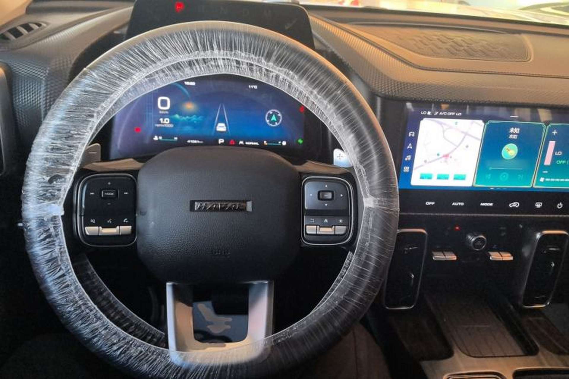 Used Haval DARGO 2021 2.0T DCT Two-Wheel Drive Chinese Mastiff Edition Center Console
