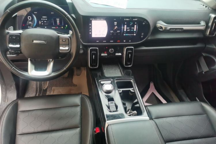 Used Haval DARGO 2021 1.5T DCT Two-Wheel Drive "Mǎquǎn" Edition Center Console