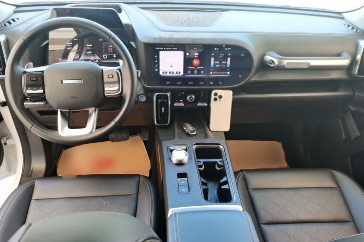 Used Haval DARGO 2021 1.5T DCT Two-Wheel Drive Border Collie Edition Center Console