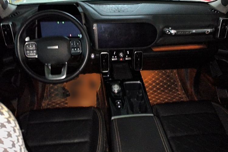 Used Haval DARGO 2021 1.5T DCT Two-Wheel Drive "Mǎquǎn" Edition Center Console