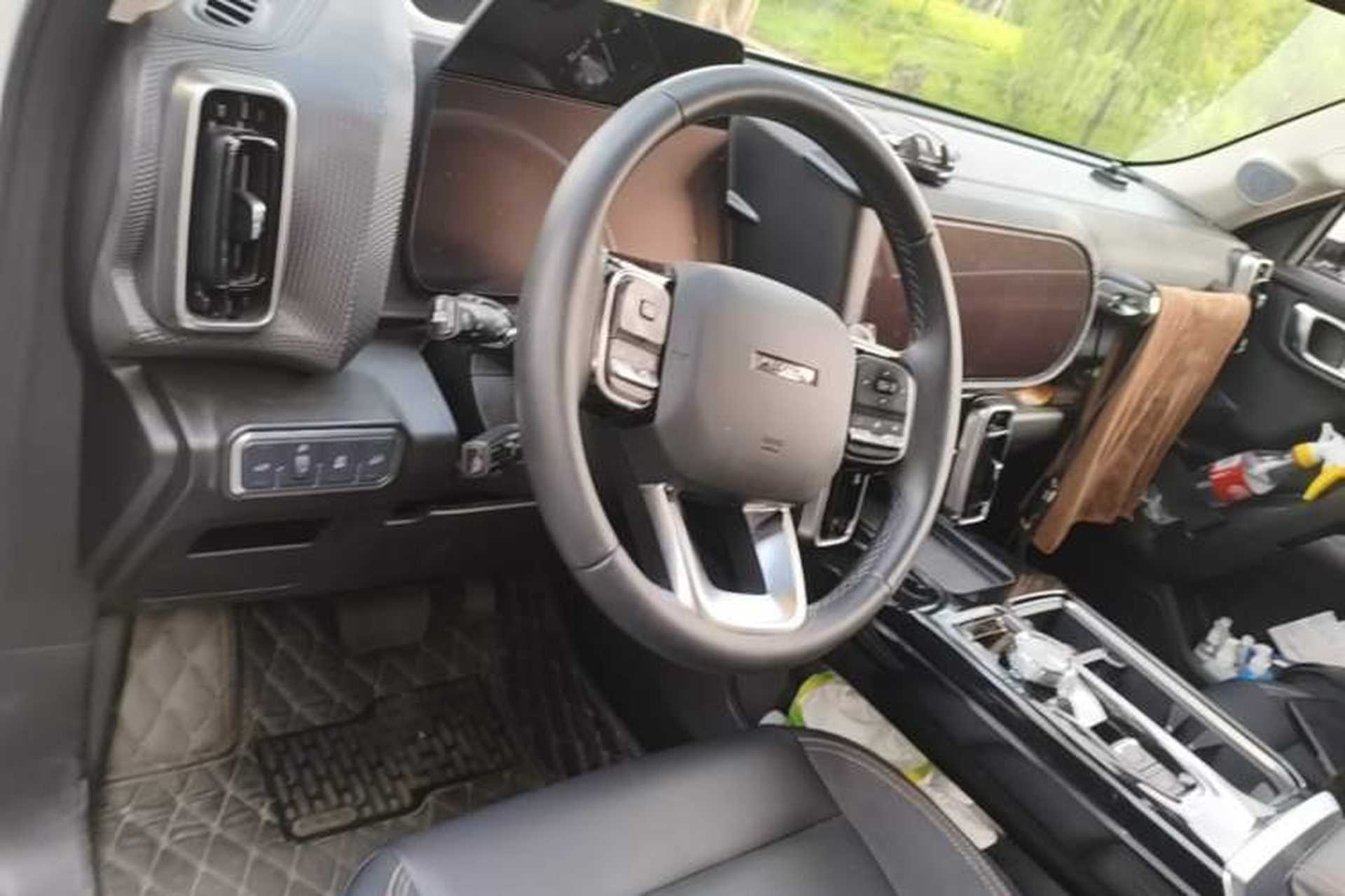 Used Haval DARGO 2021 2.0T DCT All-Wheel-Drive "Hao Tian Quan" Edition Center Console
