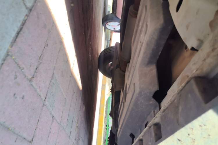 Used Haval DARGO 2021 1.5T DCT Two-Wheel Drive Labrador Edition Chassis Front Left