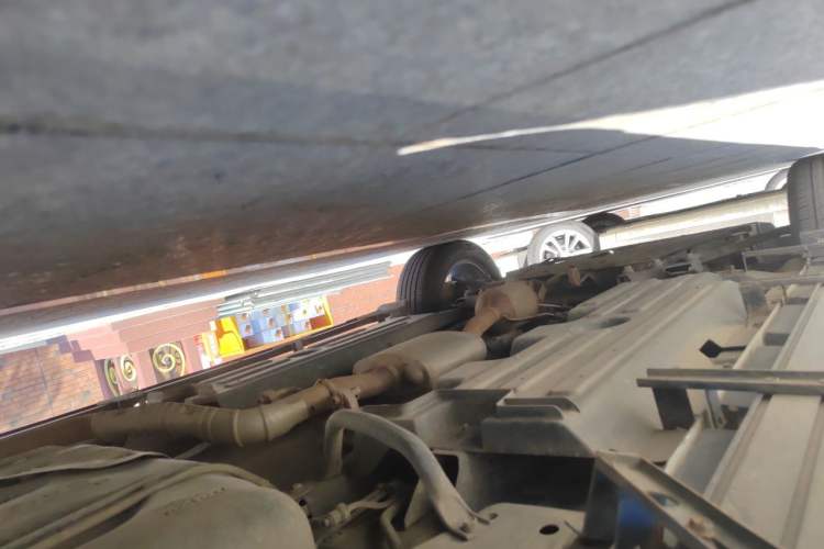 Used Haval DARGO 2021 2.0T DCT Two-Wheel Drive Chinese Mastiff Edition Chassis Rear Left
