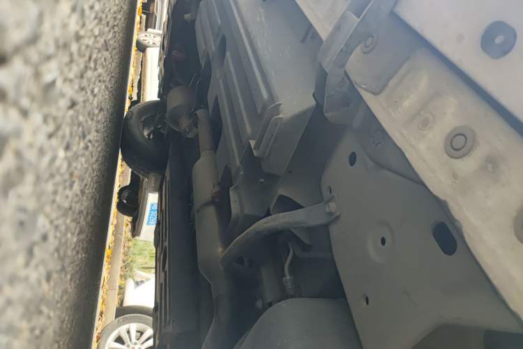 Used Haval DARGO 2021 2.0T DCT All-Wheel-Drive "Hao Tian Quan" Edition Chassis Rear Left