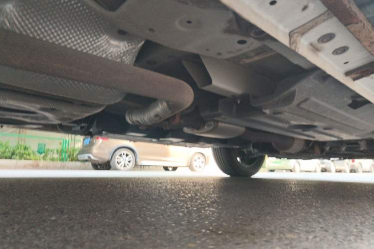 Used Haval DARGO 2021 2.0T DCT Two-Wheel Drive Chinese Mastiff Edition Chassis Rear Right