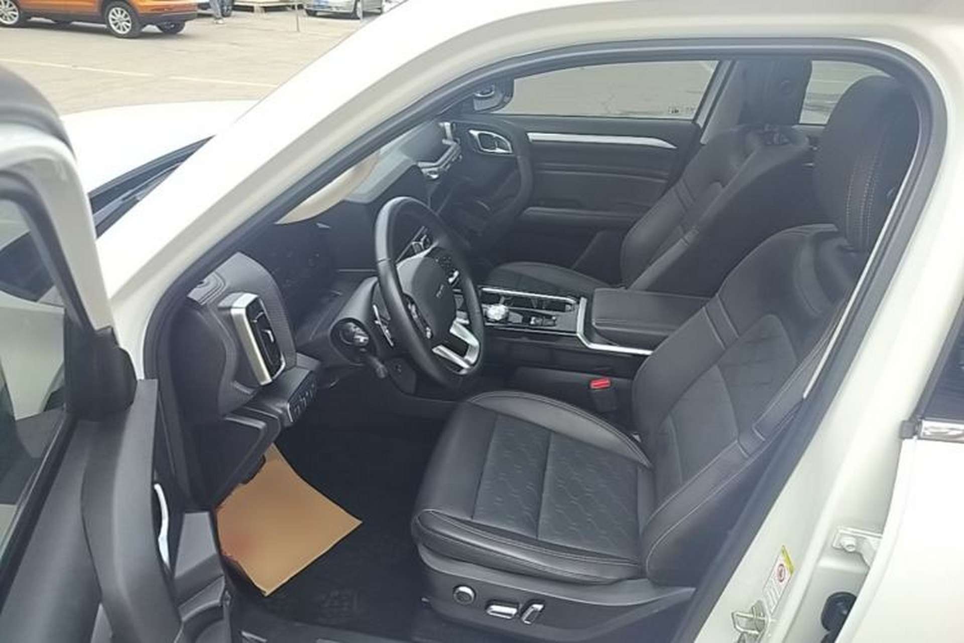Used Haval DARGO 2021 2.0T DCT 4x4 Chinese Rural Dog Edition Driver Seat