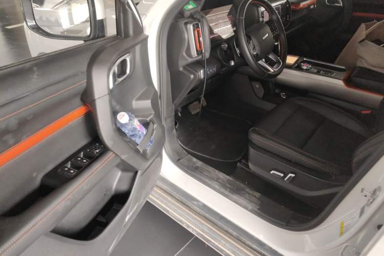 Used Haval DARGO 2021 1.5T DCT Two-Wheel Drive Labrador Edition Driver Seat