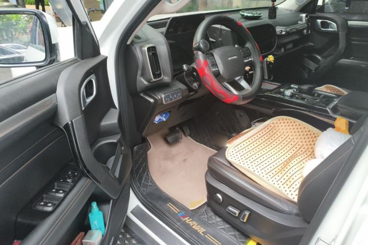 Used Haval DARGO 2021 1.5T DCT Two-Wheel Drive Border Collie Edition Driver Seat
