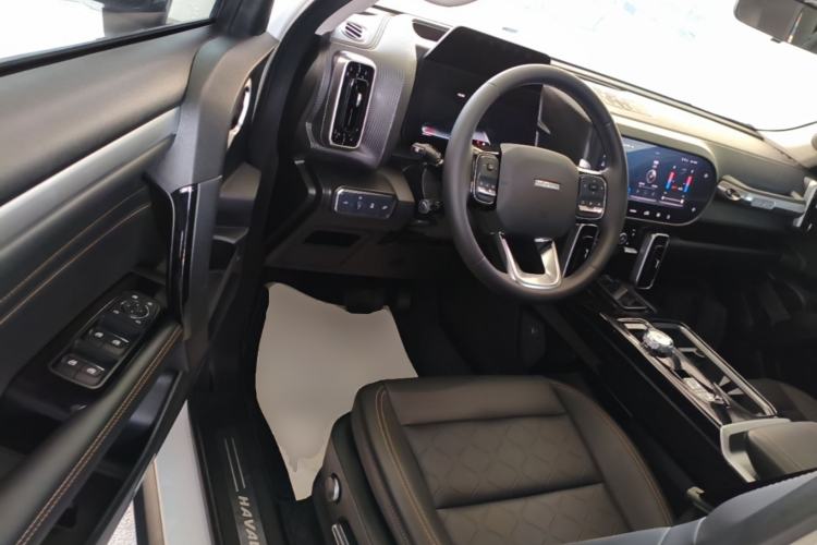 Used Haval DARGO 2021 1.5T DCT Two-Wheel Drive Border Collie Edition Driver Seat
