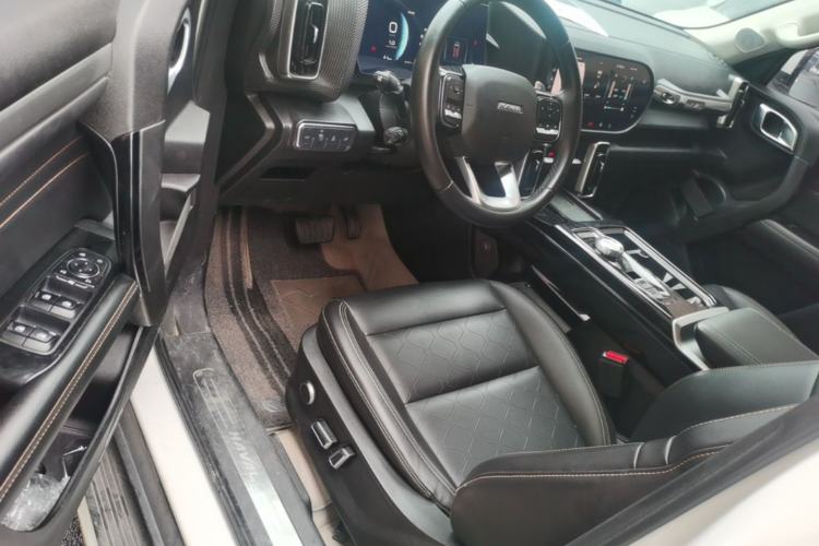 Used Haval DARGO 2021 1.5T DCT Two-Wheel Drive "Mǎquǎn" Edition Driver Seat
