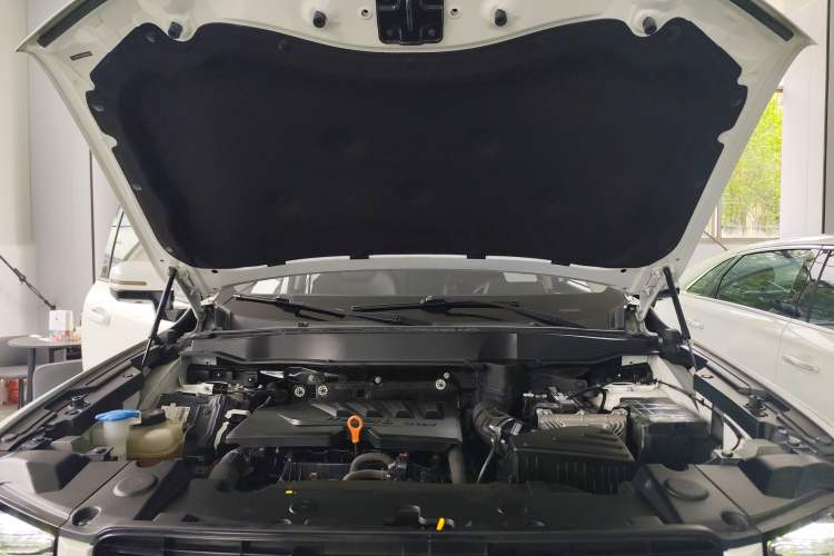Used Haval DARGO 2021 1.5T DCT Two-Wheel Drive Labrador Edition Engine Bay