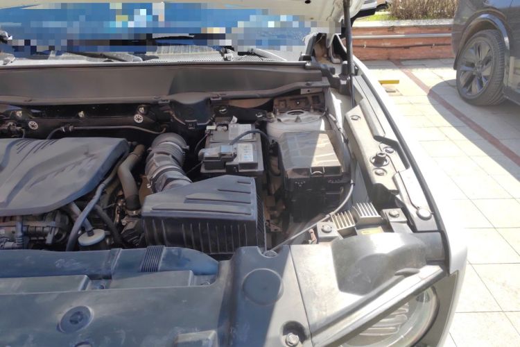 Used Haval DARGO 2021 2.0T DCT Two-Wheel Drive Chinese Mastiff Edition Engine Bay Left