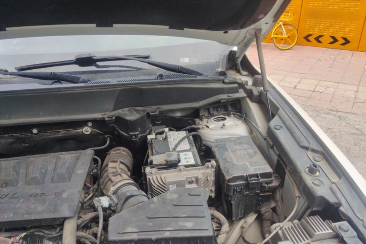 Used Haval DARGO 2021 1.5T DCT Two-Wheel Drive "Mǎquǎn" Edition Engine Bay Left