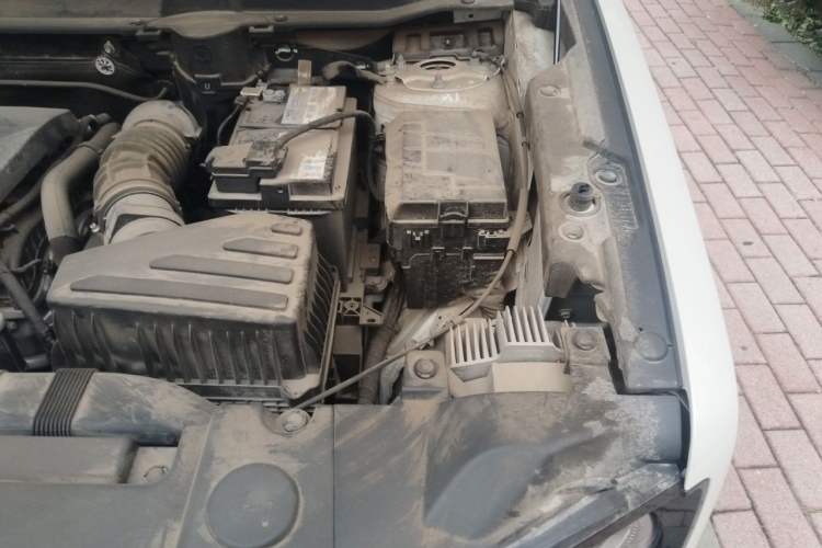 Used Haval DARGO 2021 2.0T DCT 4x4 Chinese Rural Dog Edition Engine Bay Left