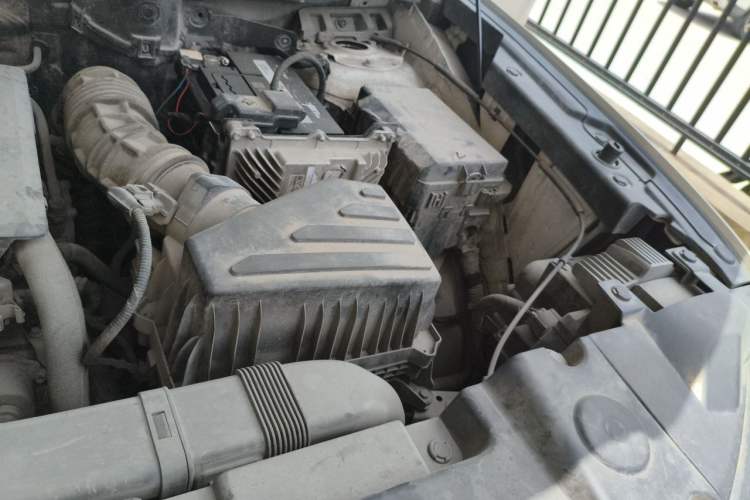 Used Haval DARGO 2021 1.5T DCT Two-Wheel Drive "Mǎquǎn" Edition Engine Bay Left
