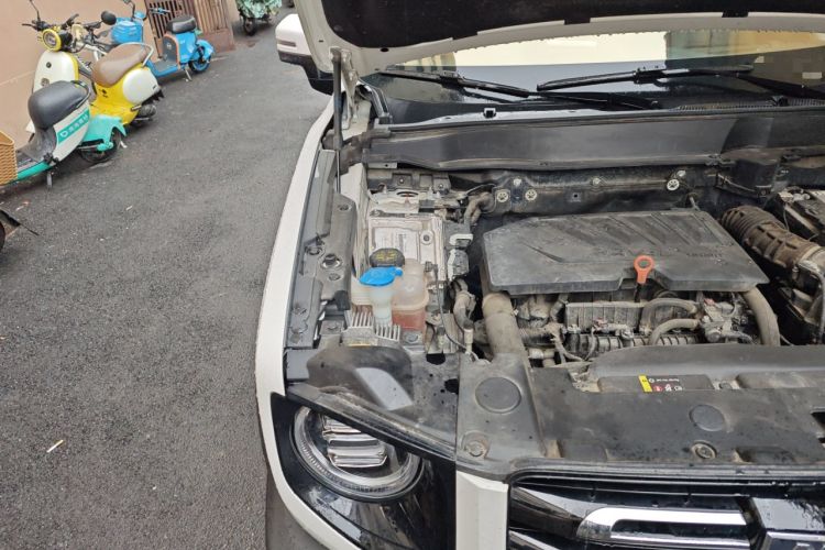Used Haval DARGO 2021 1.5T DCT Two-Wheel Drive Border Collie Edition Engine Bay Right