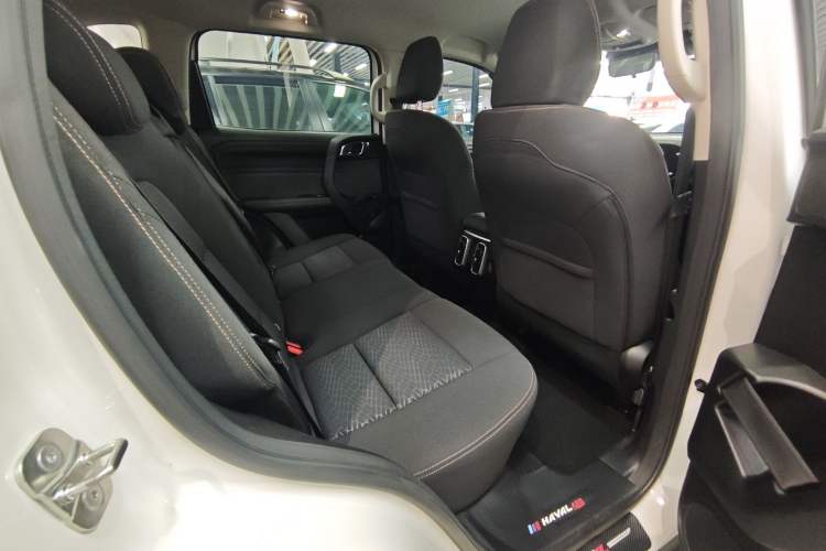 Used Haval DARGO 2021 1.5T DCT Two-Wheel Drive Husky Edition Exterior 9