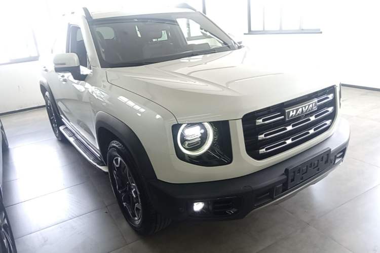 Used Haval DARGO 2021 2.0T DCT All-Wheel-Drive "Hao Tian Quan" Edition Front Right 45 Deg