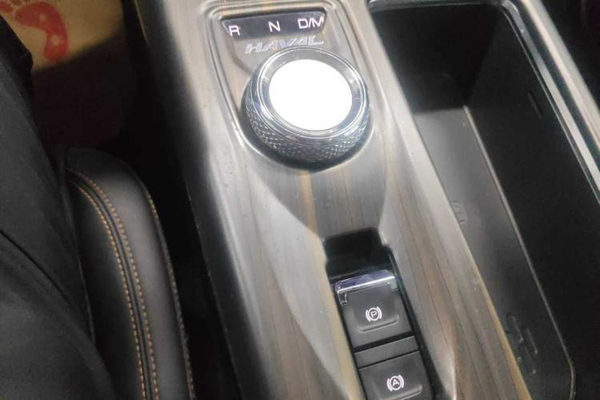 Used Haval DARGO 2021 2.0T DCT 4x4 Chinese Rural Dog Edition Gear Lever