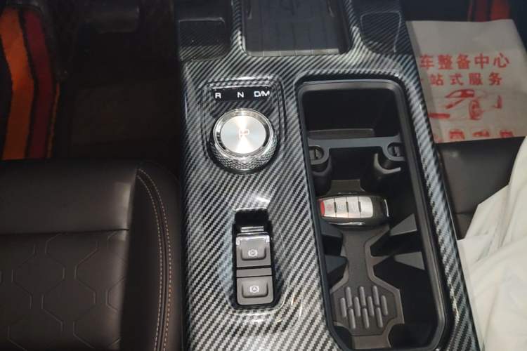 Used Haval DARGO 2021 1.5T DCT Two-Wheel Drive Border Collie Edition Gear Lever