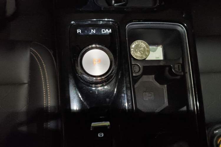 Used Haval DARGO 2021 1.5T DCT Two-Wheel Drive "Mǎquǎn" Edition Gear Lever