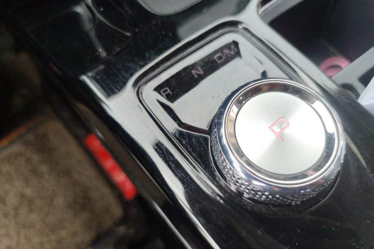 Used Haval DARGO 2021 1.5T DCT Two-Wheel Drive Border Collie - Wangcai Edition Gear Lever