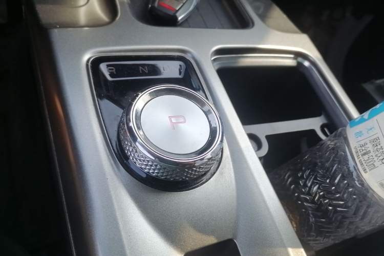 Used Haval DARGO 2021 1.5T DCT Two-Wheel Drive Husky Edition Gear Lever