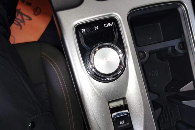 Used Haval DARGO 2021 1.5T DCT Two-Wheel Drive Husky Edition Gear Lever