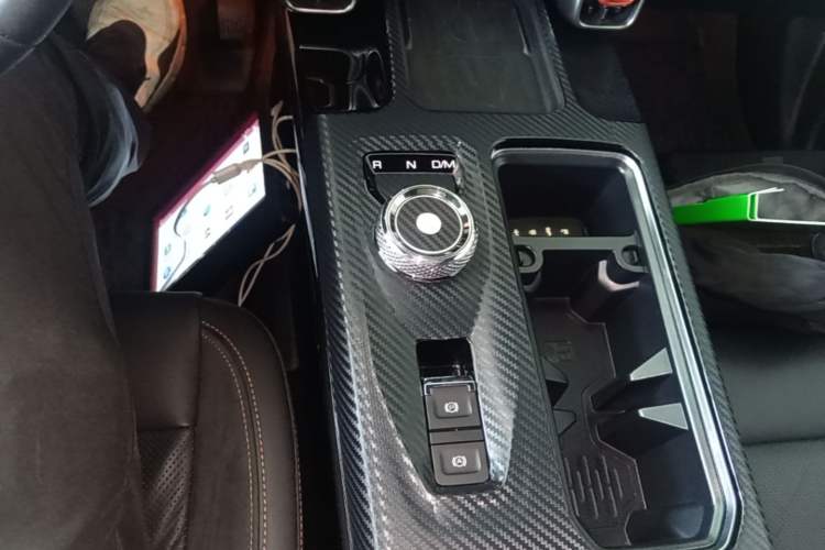 Used Haval DARGO 2021 2.0T DCT All-Wheel-Drive "Hao Tian Quan" Edition Gear Lever