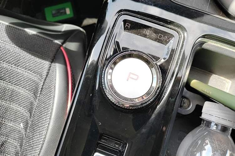 Used Haval DARGO 2021 Revised Version 1.5T DCT Two-Wheel Drive "Mǎquǎn" Edition Gear Lever
