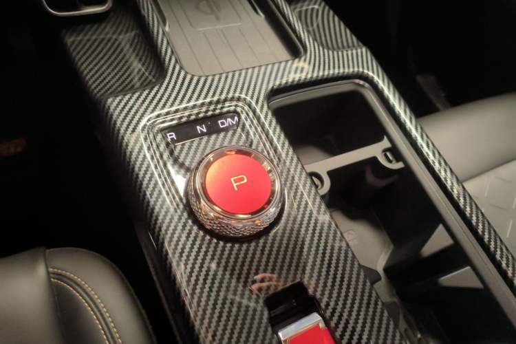 Used Haval DARGO 2021 1.5T DCT Two-Wheel Drive Border Collie Edition Gear Lever
