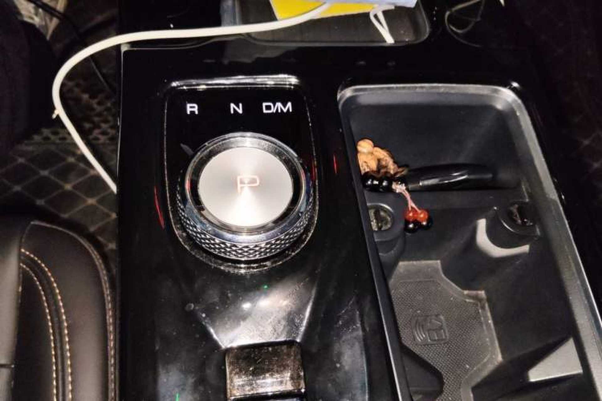 Used Haval DARGO 2021 2.0T DCT 4x4 Chinese Rural Dog Edition Gear Lever