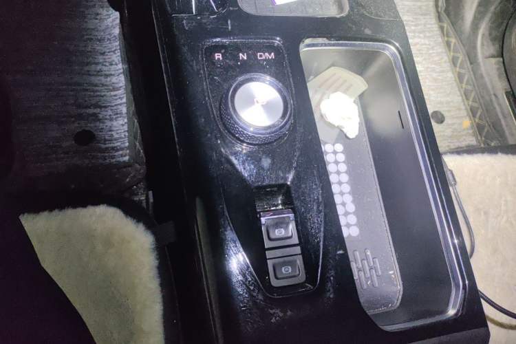 Used Haval DARGO 2021 Revised Version 1.5T DCT Two-Wheel Drive "Mǎquǎn" Edition Gear Lever