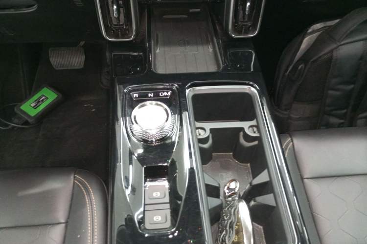 Used Haval DARGO 2021 1.5T DCT Two-Wheel Drive Border Collie Edition Gear Lever