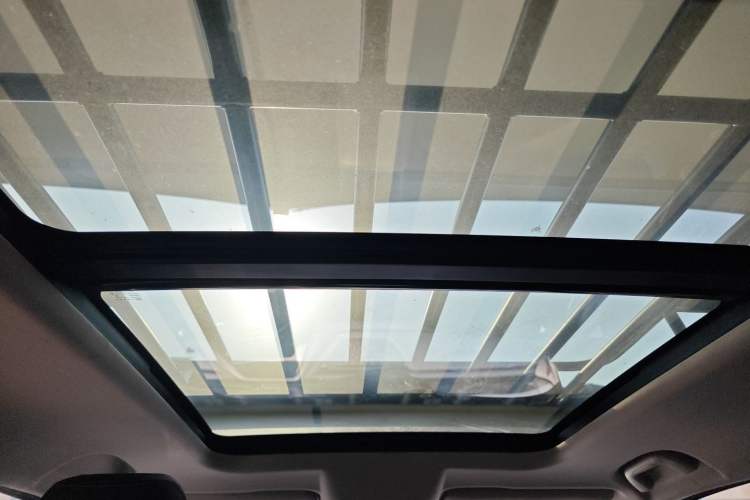 Used Haval DARGO 2021 Revised Version 1.5T DCT Two-Wheel Drive "Mǎquǎn" Edition Headliner