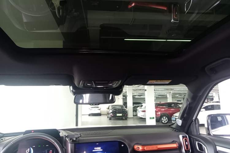 Used Haval DARGO 2021 2.0T DCT All-Wheel-Drive "Hao Tian Quan" Edition Headliner