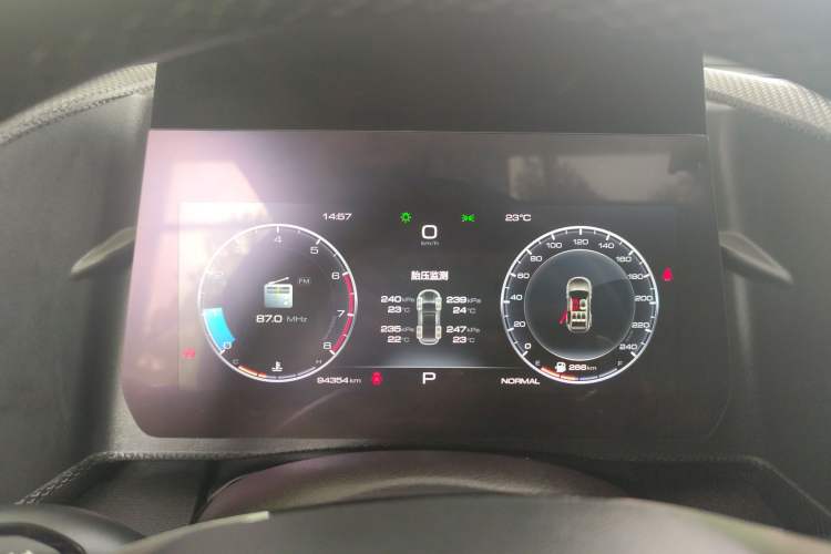 Used Haval DARGO 2021 1.5T DCT Two-Wheel Drive Labrador Edition Instrument Cluster