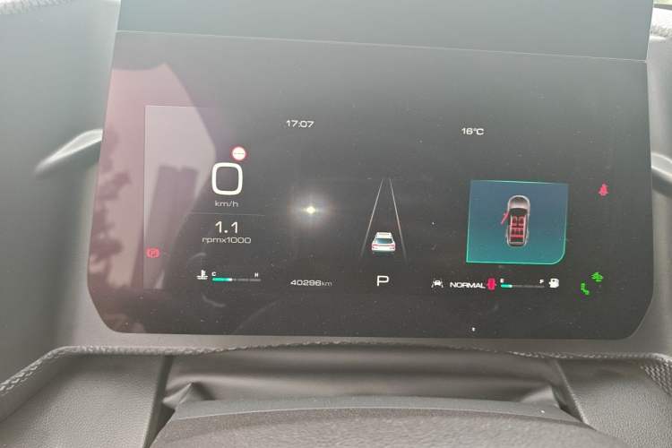Used Haval DARGO 2021 2.0T DCT All-Wheel-Drive "Hao Tian Quan" Edition Instrument Cluster