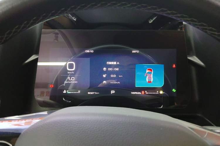 Used Haval DARGO 2021 Revised Version 2.0T DCT Four-Wheel Drive "Hao Tian Que" Edition Instrument Cluster