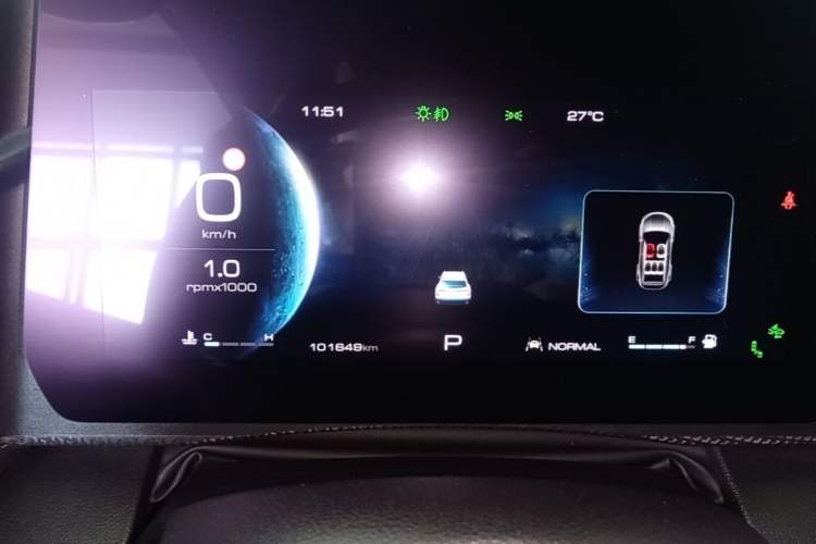 Used Haval DARGO 2021 2.0T DCT All-Wheel-Drive "Hao Tian Quan" Edition Instrument Cluster