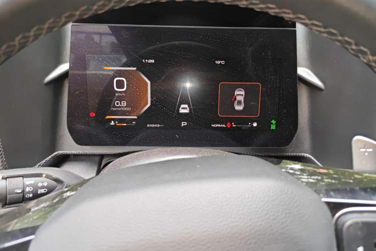 Used Haval DARGO 2021 2.0T DCT Two-Wheel Drive Chinese Mastiff Edition Instrument Cluster